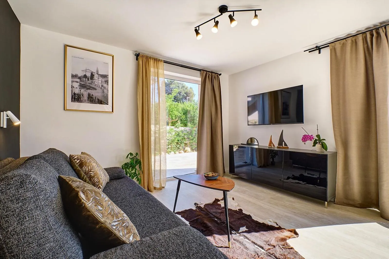 Villa Rita Artatore Мали-Лошинь Апартаменты
